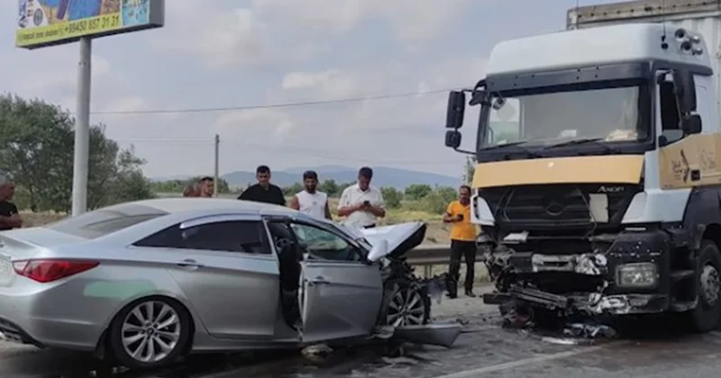 “Hyundai Sonata” yük maşınına çırpıldı, ölən var Fotolar Yenilənib
