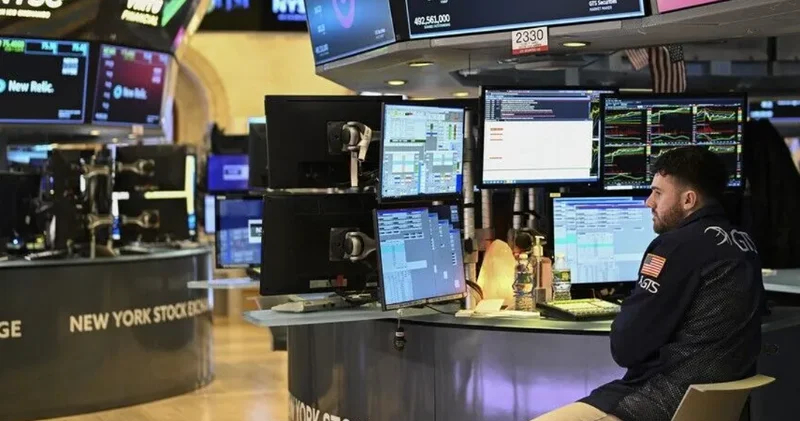 Qlobal bazarlar ABŞ ın məşğul məlumat cədvəlinə və Nvidia nın mənfəət hesabatına diqqət yetirir