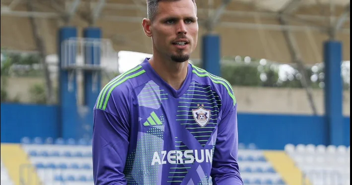 “Qarabağ”dan ayrıldı, Portuqaliya klubuna keçdi