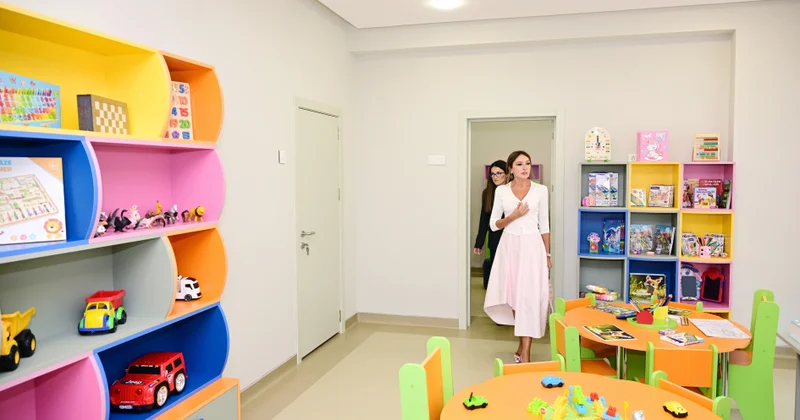 Mehriban Əliyeva Bakıda yeni körpələr evi uşaq bağçasının açılışında FOTO