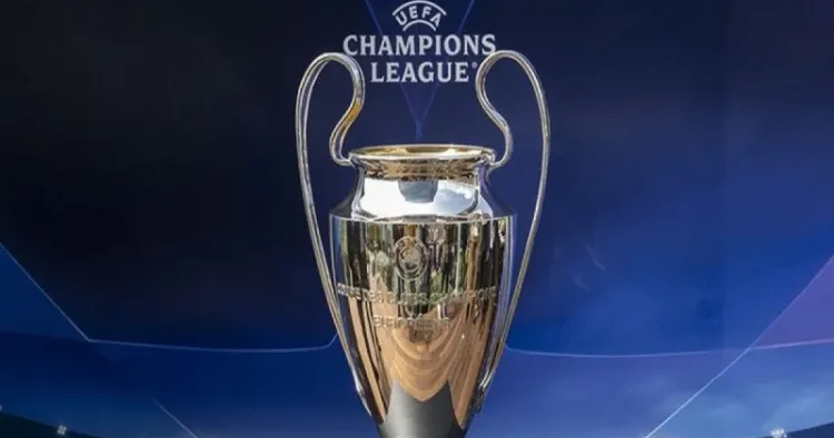 UEFA ÇL in yeni mövsümü üçün topları təqdim etdi FOTO