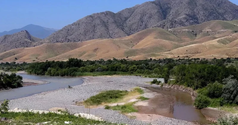 İrandan Araz çayı ilə bağlı Ermənistana XƏBƏRDARLIQ