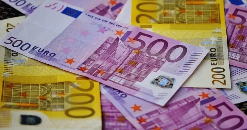 Aİ nin ikinci rübdə ticarət kəsiri 21,8 milyard avro təşkil edib