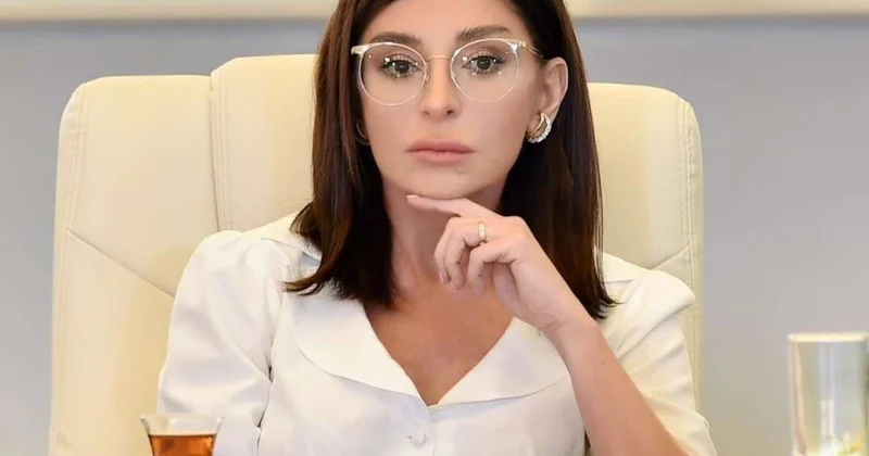 Özbəkistan prezidenti də Birinci xanımı təbrik etdi