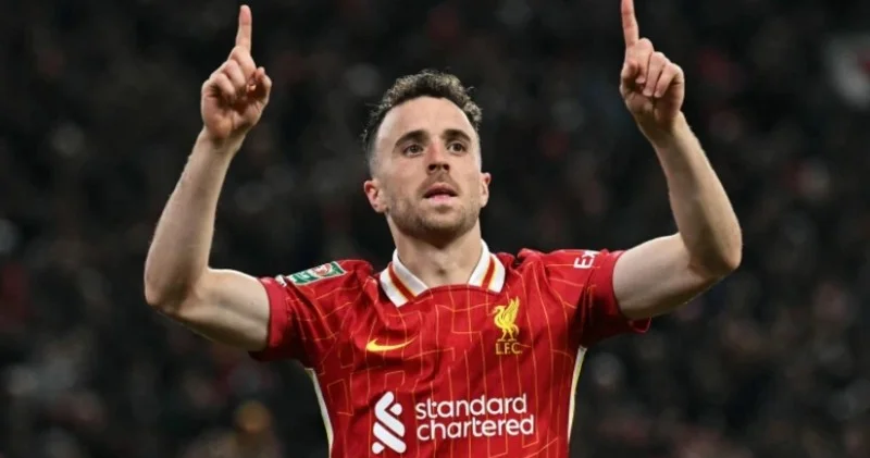 Liverpul həlak olan futbolçusunun almalı olduğu məbləği ailəsinə ödəyib