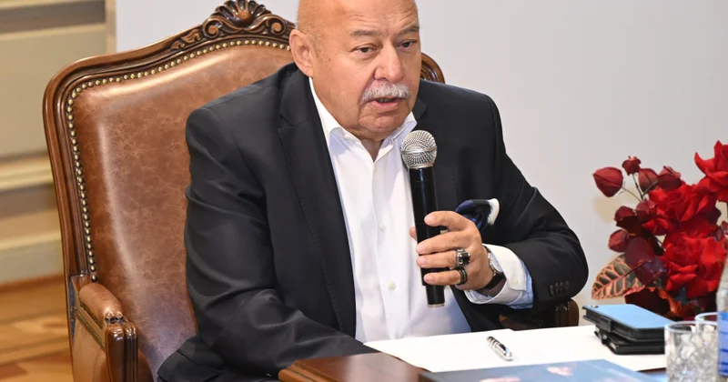 Əməkdar memar Elbay Qasımzadənin “Memar” kitabının təqdimat olun