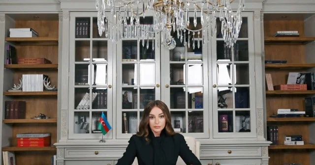 Qəhrəmanlarımızın əziz xatirəsi qəlbimizdə daim yaşayacaqdır Mehriban Əliyeva (FOTO)