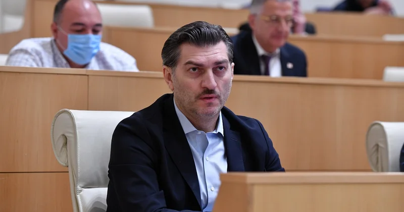 Trampdan cavab gözləyirəm Kavelaşvili