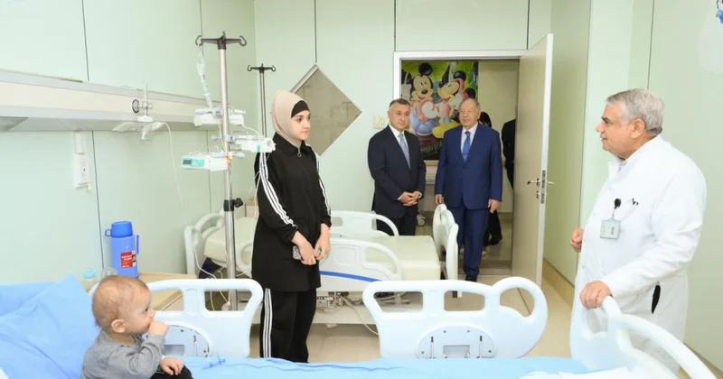 Səhiyyə naziri Teymur Musayev Milli Onkologiya Mərkəzində olub