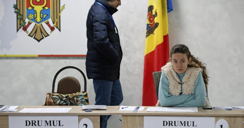 Rusiya və Qərb bazar günü Moldovada “savaşacaq” TƏHLİL