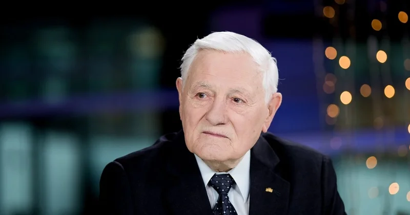 98 yaşlı sabiq prezidenti xəstəxanalıq oldu KONKRET