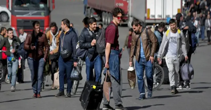 40 azərbaycanlı Rusiyadan deportasiya olundu