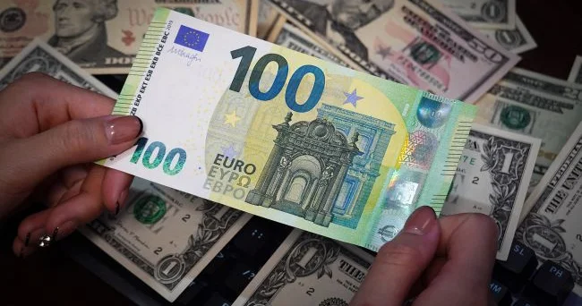 Aİ Rusiyanın dondurulmuş aktivlərindən Ukraynaya 140 milyard avro kredit ayırmağa hazırlaşır