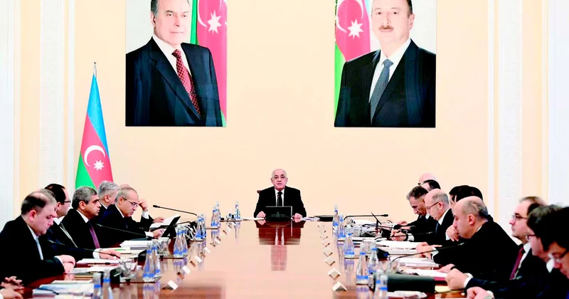 Nazirlər Kabinetinin geniş iclası