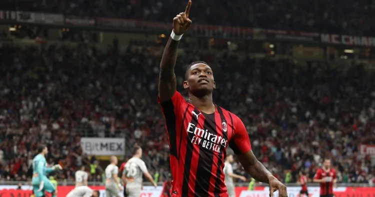 Milan ın zədəli futbolçusu 1 ay sonra geri döndü