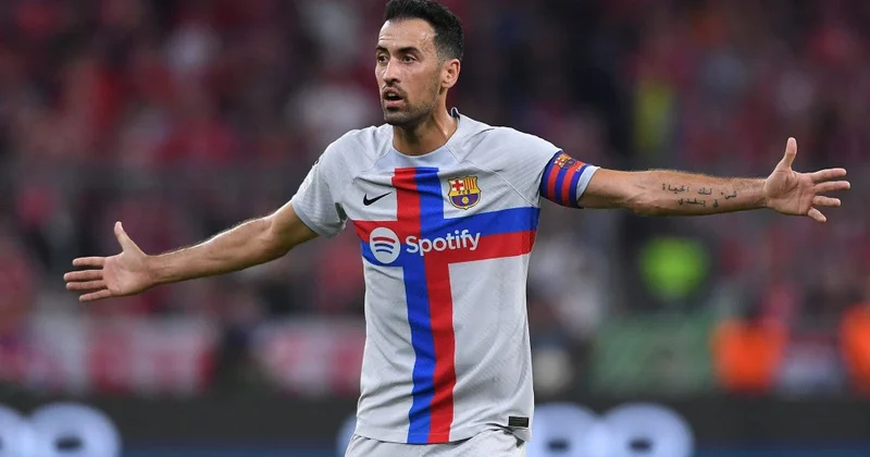 Futbol dünyasından daha bir ulduz ayrılır KARYERASINI SONLANDIRACAQ