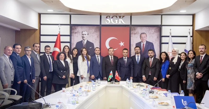 Agentlik nümayəndələri Ankarada SGK ilə təcrübə mübadiləsi apardı Fotolar