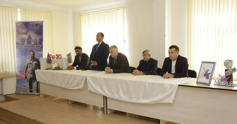 Xaçmazda məktəblilərə şəhid polkovnik leytenant Vüsal Rüstəmovun döyüş yolundan bəhs edilib FOTOLAR