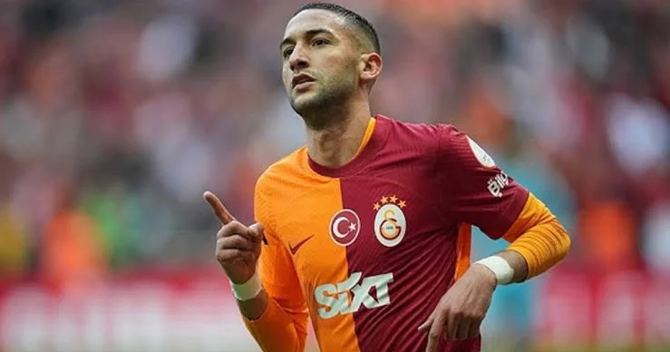Hakim Ziyeş PSV yə keçir