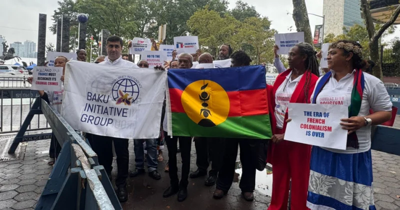Fransa və Niderland müstəmləkələri BMT nin qarşısında aksiya keçirib