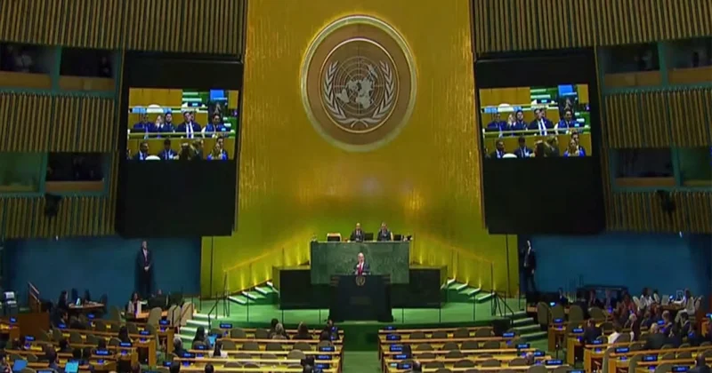 Netanyahunun BMT Baş Assambleyasında çıxışa başlayarkən bir çox ölkədən nümayəndələr zalı tərk edib