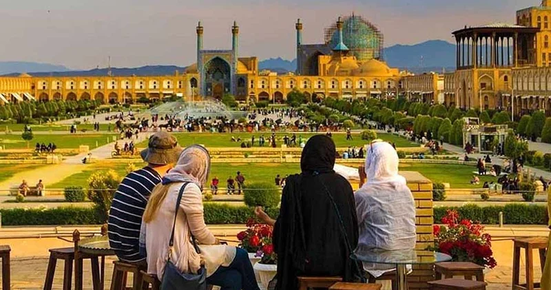 10 günlük səyahət: Nəbadə tətildə İrana gedəsiz