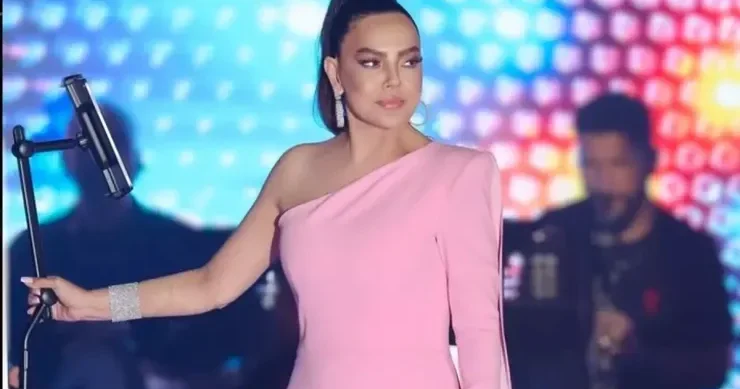 Ebru Gündeş dördüncü ərindən niyə boşandı? Səbəbi AÇIQLADI