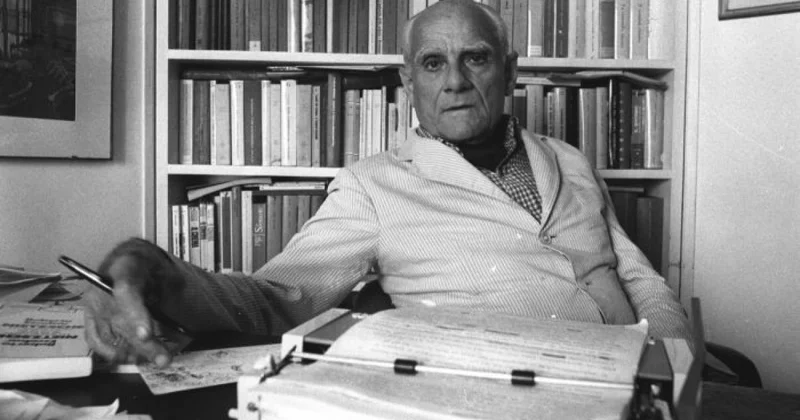 Xoş keçən məclis Alberto Moravia