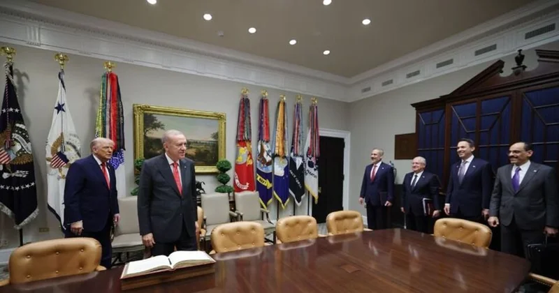 Tramp Türkiyə nümayəndə heyətini təriflədi: Kaş bu qədər ağıllı olmasalar