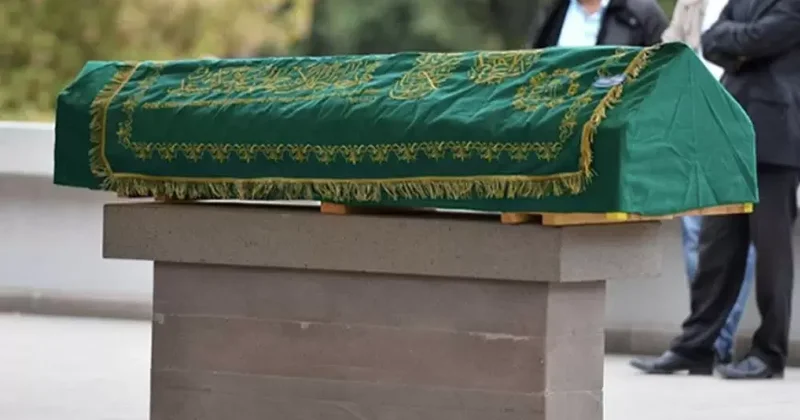 Məşhur müğənni dünyasını dəyişdi