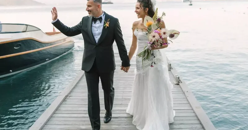 Tolqa Akış evləndi
