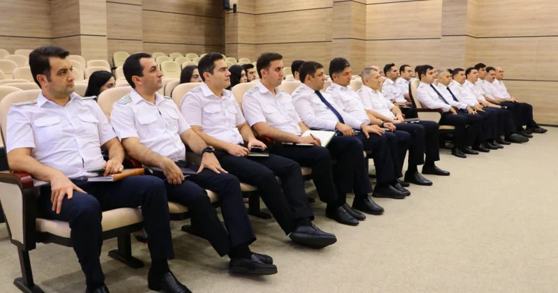 Gənc prokurorluq işçiləri ilə görüş keçirilib FOTOLAR