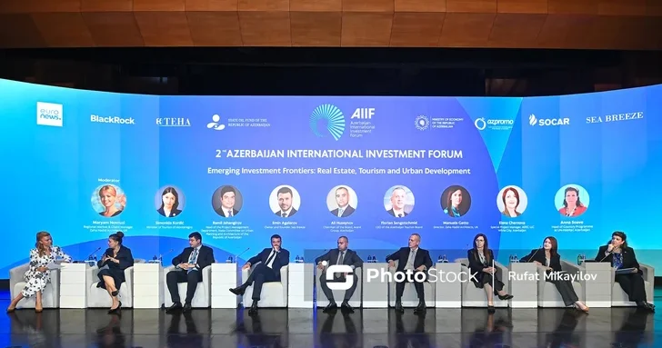 Панельная сессия о недвижимости, туризме и городском развитии прошла на инвестиционном форуме в Баку