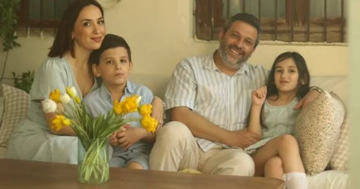 Həyat yoldaşını bu sözlərlə təbrik etdi