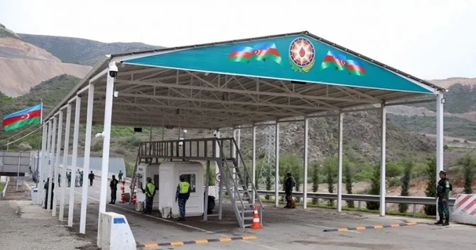 Politoloq: Laçın sərhəd buraxılış məntəqəsinin yaradılması sərhədlərimizə nəzarəti təmin etdi