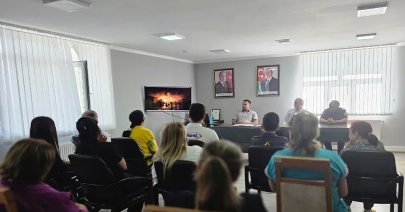 FHN reabilitasiya mərkəzinin əməkdaşları üçün maarifləndirmə tədbiri keçirib