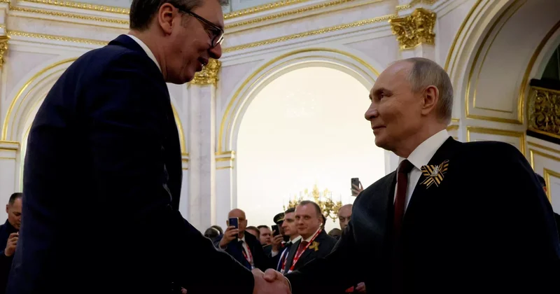 Vuçiç Putinə istefası barədə məlumat verib