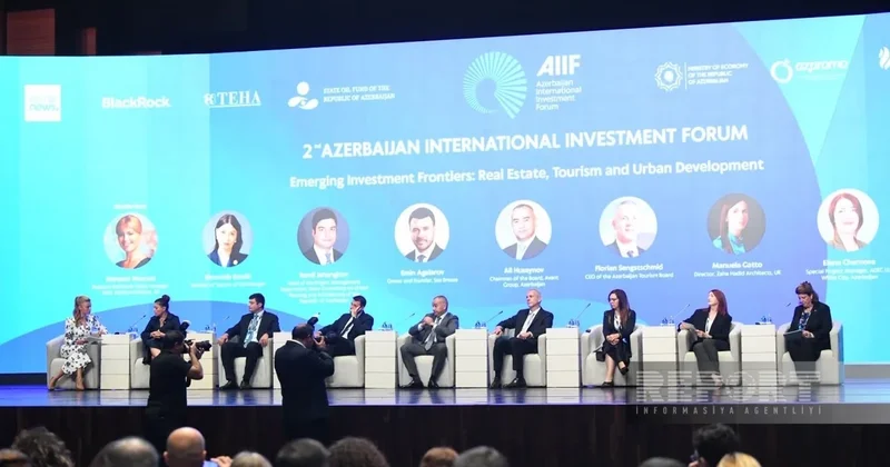 AIIF 2026 da Azərbaycanda yeni investisiya istiqamətləri ilə bağlı sessiya baş tutub FOTOLAR