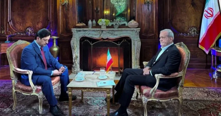Hörmüz məsələsi dialoqla həll oluna bilər Pezeşkian