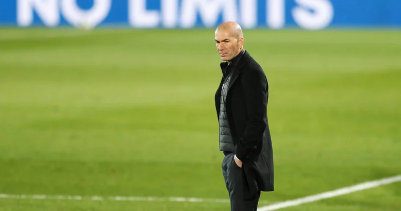 Zidan millidəki debüt təəssüratını bölüşdü