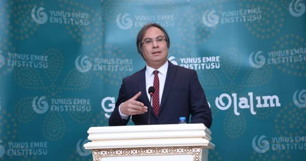 Türkiyənin ən önəmli komandalarından biri olan Qalatasaray rəhbərliyinə və azarkeşlərimizə çağırış edirəm .
