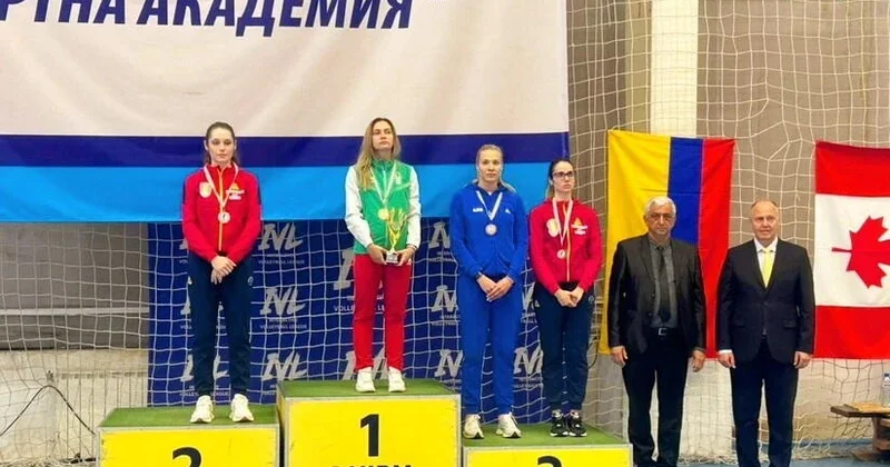 Азербайджанская саблистка завоевала "бронзу" на турнире в Болгарии