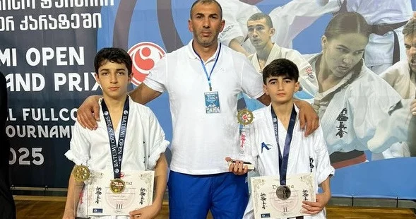 İki karateçimiz Batumidə keçirilən beynəlxalq turnirdə fərqlənib FOTO