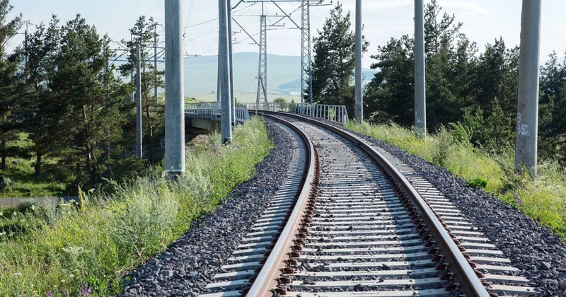 Rəşt Astara dəmir yolu sazişi gələn ay imzalanacaq
