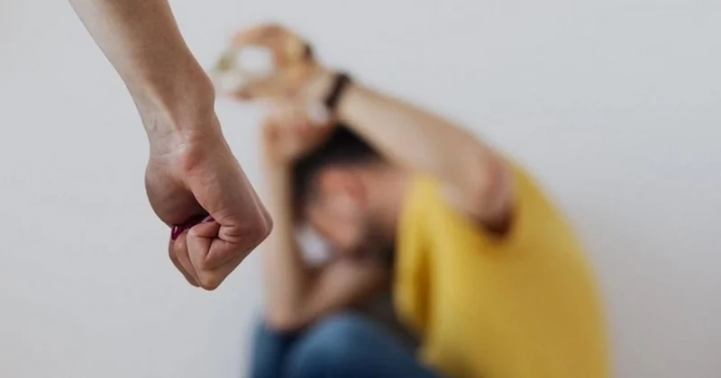 Sumqayıtda qadın keçmiş ərini döydürüb? İDDİA