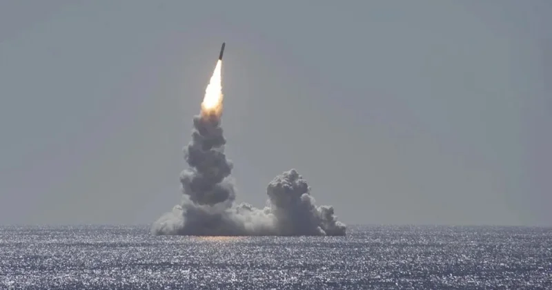 Лондон предлагает делить ядерное оружие с Берлином