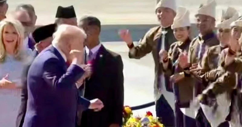 Трамп начал свое азиатское турне танцами