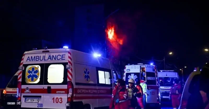 Kiyevdə Rusiya dronlarının hücumu nəticəsində azı 26 nəfər yaralanıb