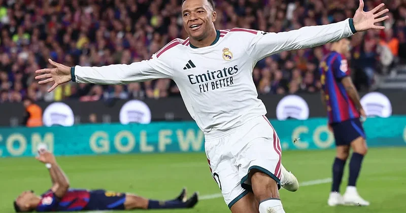 Mbappe “El Klasiko”da dubl edərək “Real Madrid”də 100 cü qolunu vurdu
