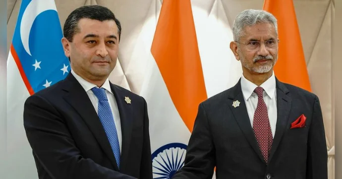 Hindistanlı nazirə görə Özbəkistanın XİN başçısı da Bakıya gəldi POLİTOLOQ